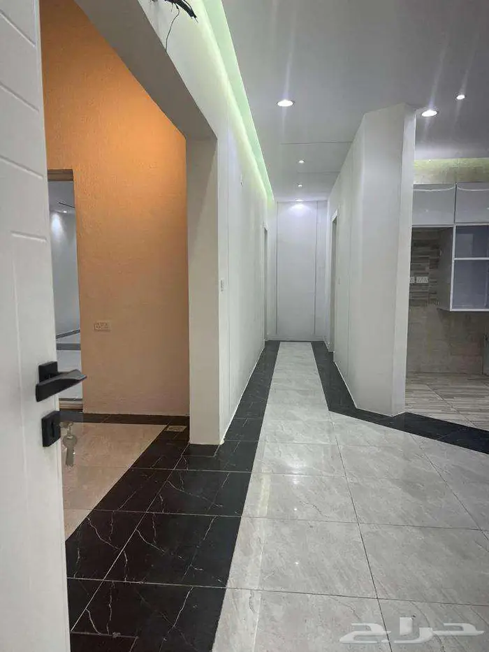 روف للايجار حي التيسير 15