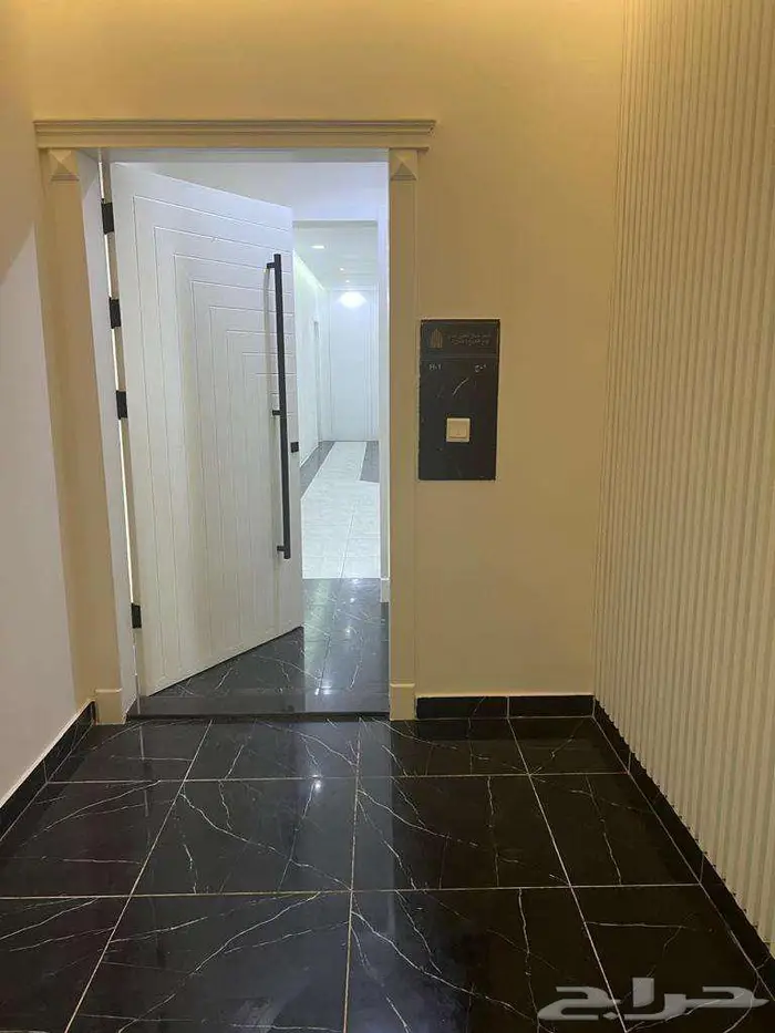 روف للايجار حي التيسير 8