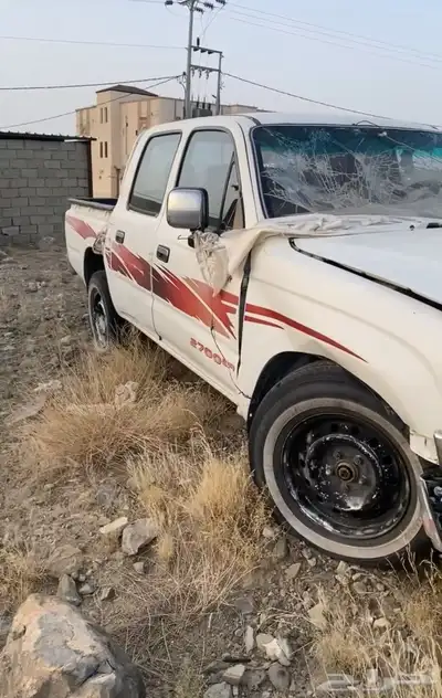 هايلكس 20004 3