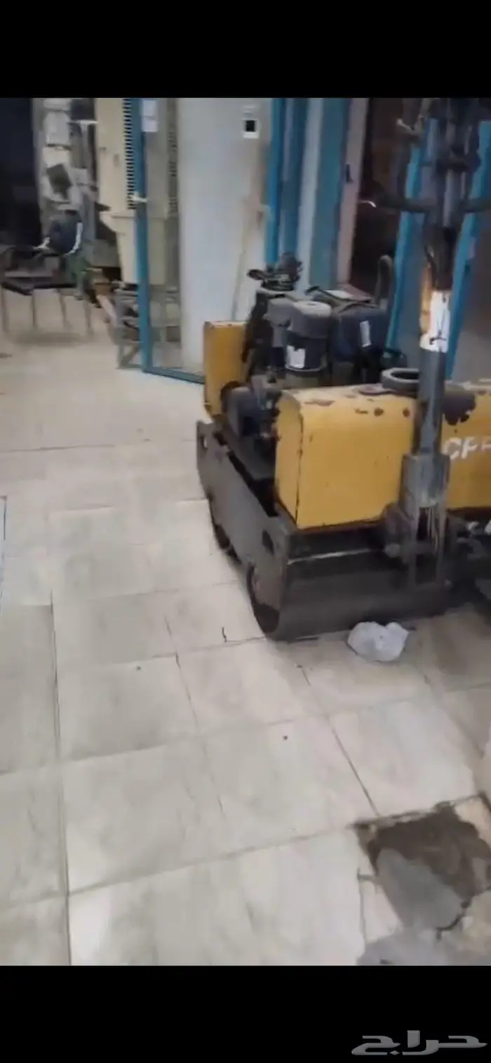 للبيع معدات خفيفه و ثقيله 4