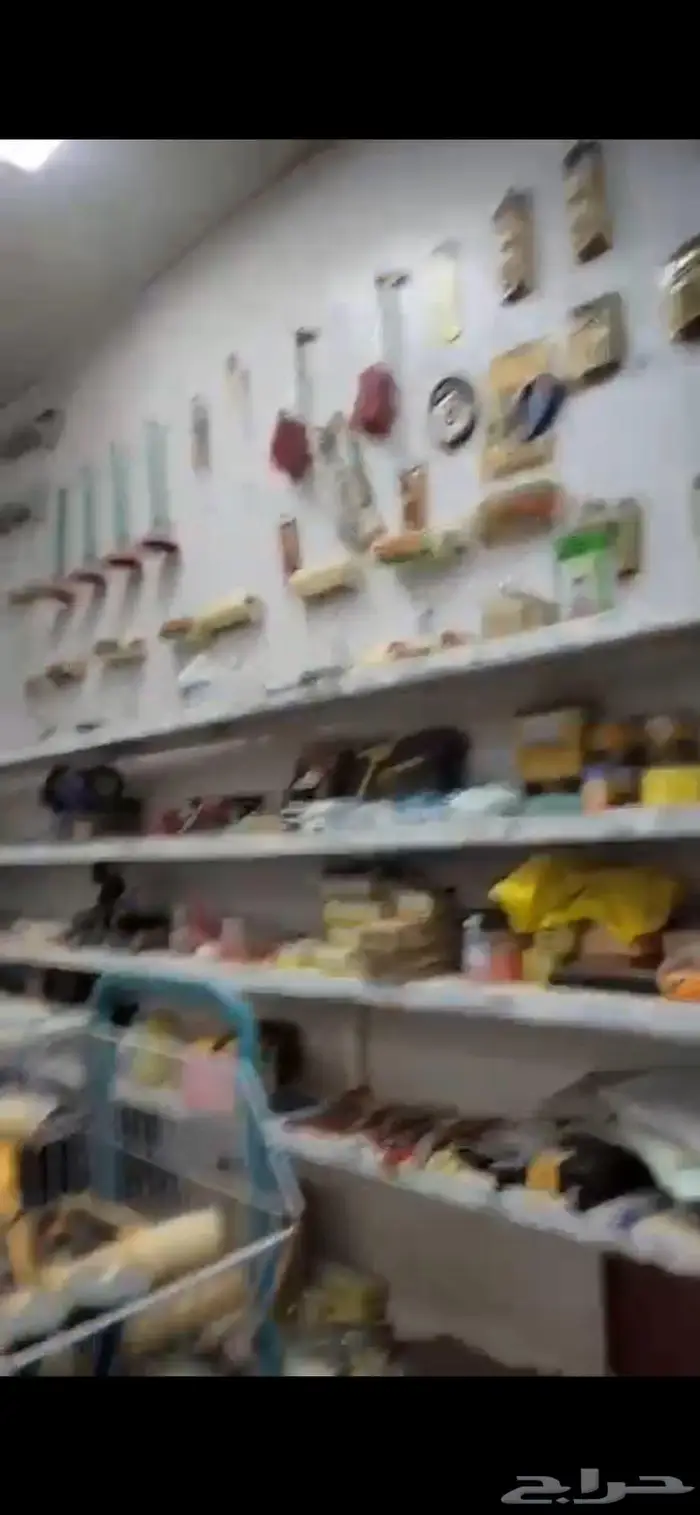 للبيع معدات خفيفه و ثقيله 40