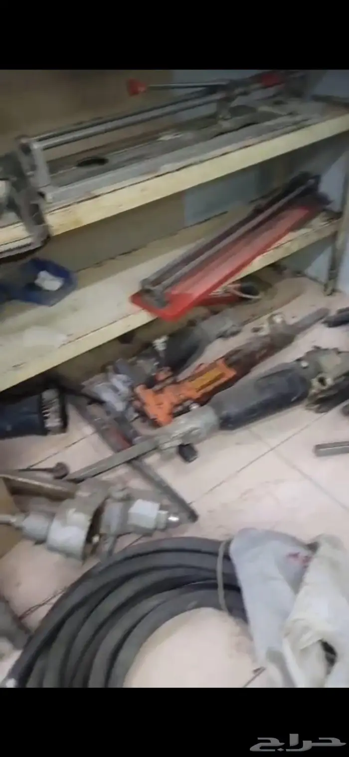 للبيع معدات خفيفه و ثقيله 29