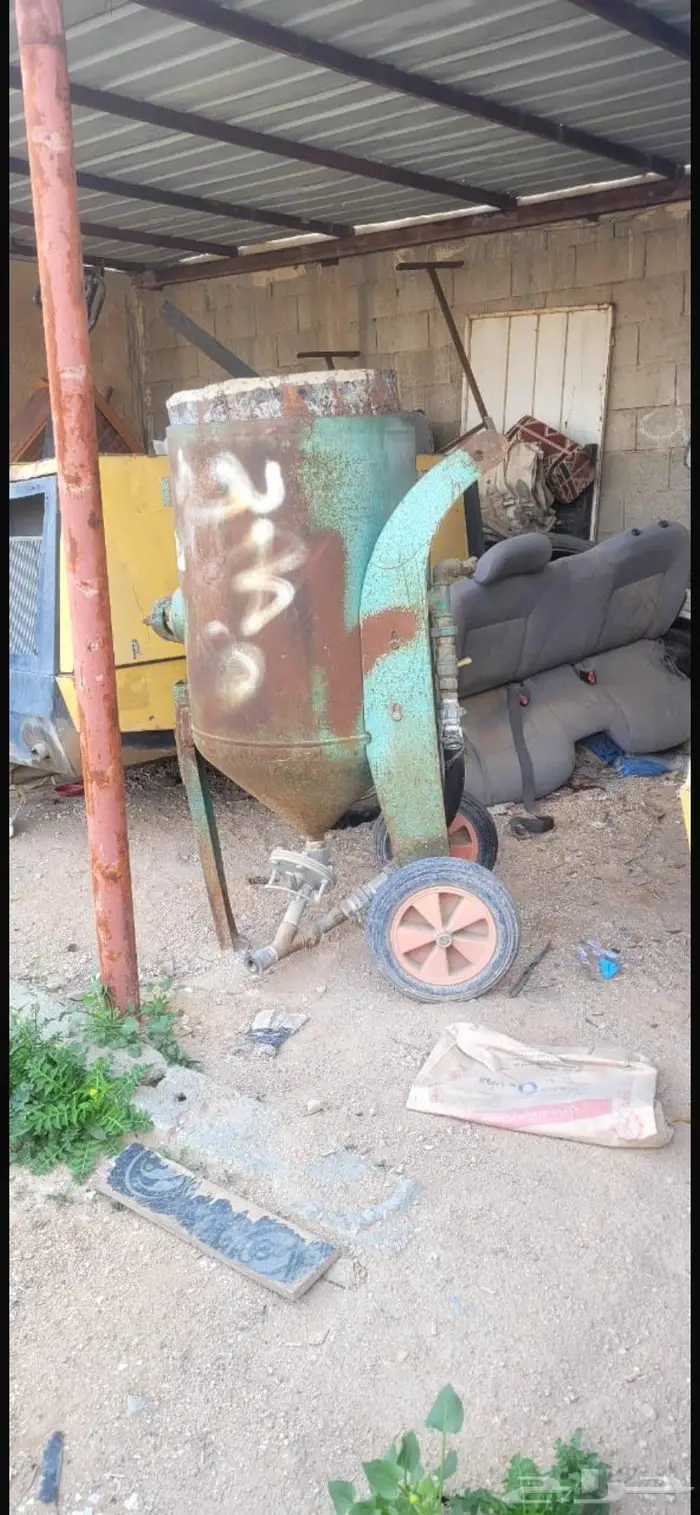 للبيع معدات خفيفه و ثقيله 49