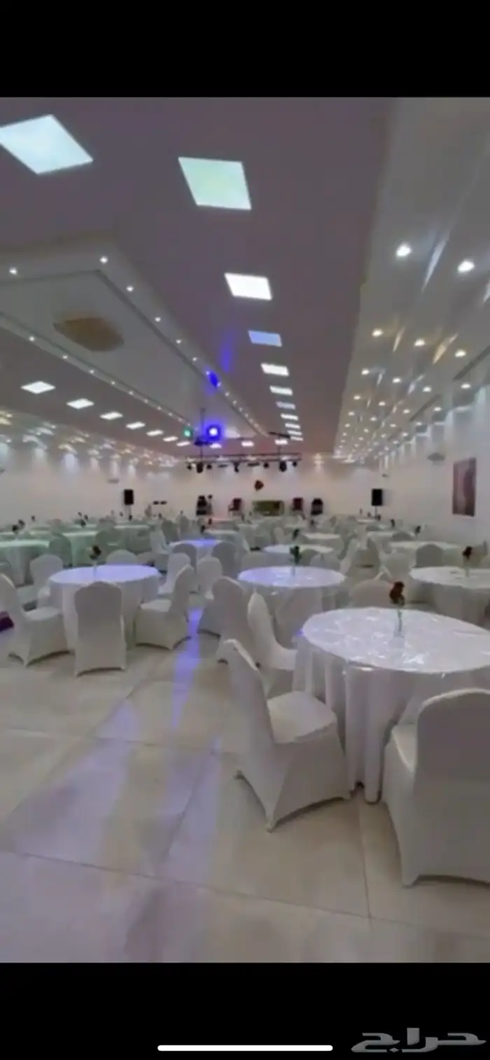 40 طاوله وكل طاوله 6كراسي 0