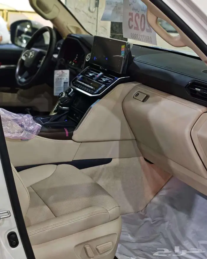 تويوتا لاند كروزر GXR L5 بنزين خليجي ممشي 1900 م 2025 9