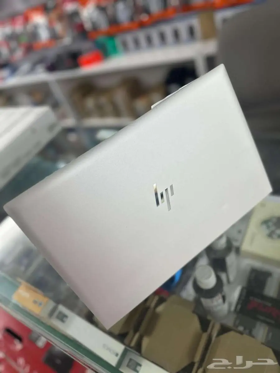 HP ELITEBOOK 1