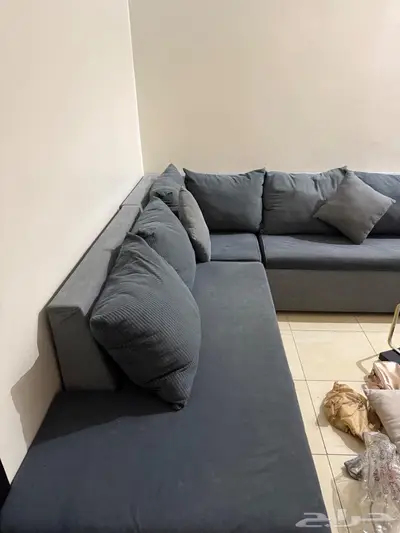 كنب و فرشه للبيع نضيف 4