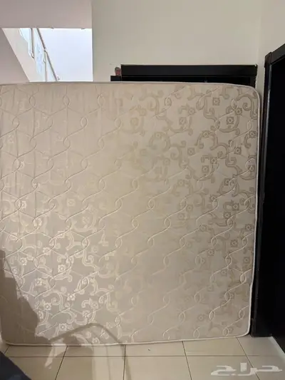 كنب و فرشه للبيع نضيف 0