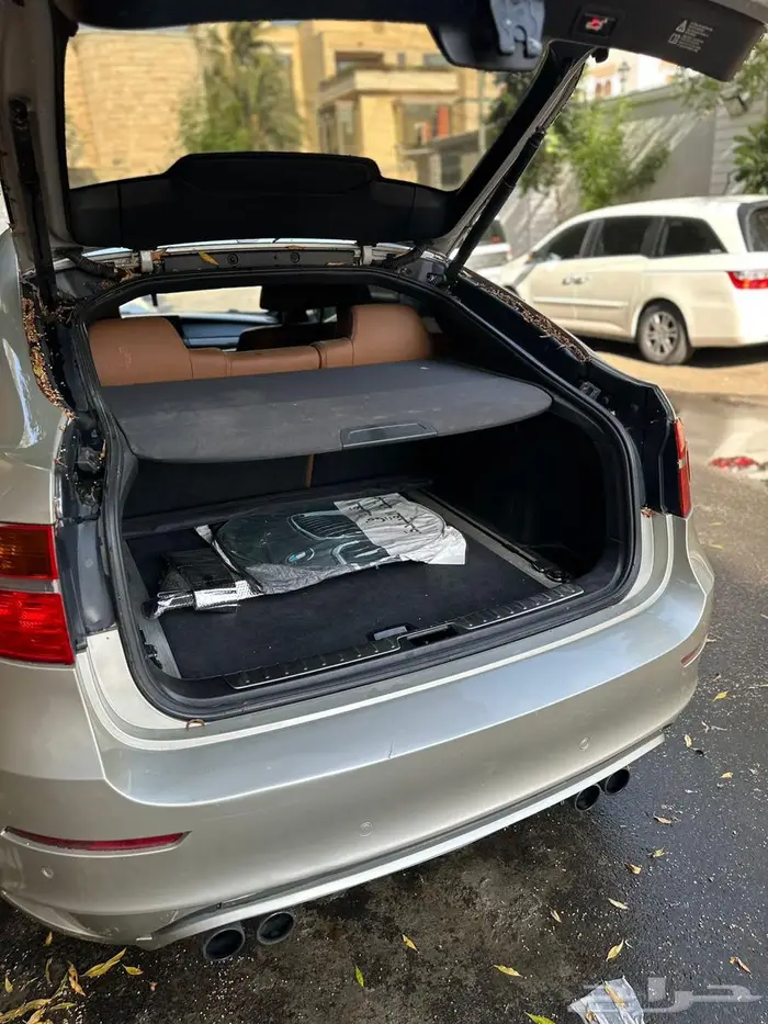 للبيع سيارة بي ام دبليو BMW X6 2010 جدة .. للسوم 12