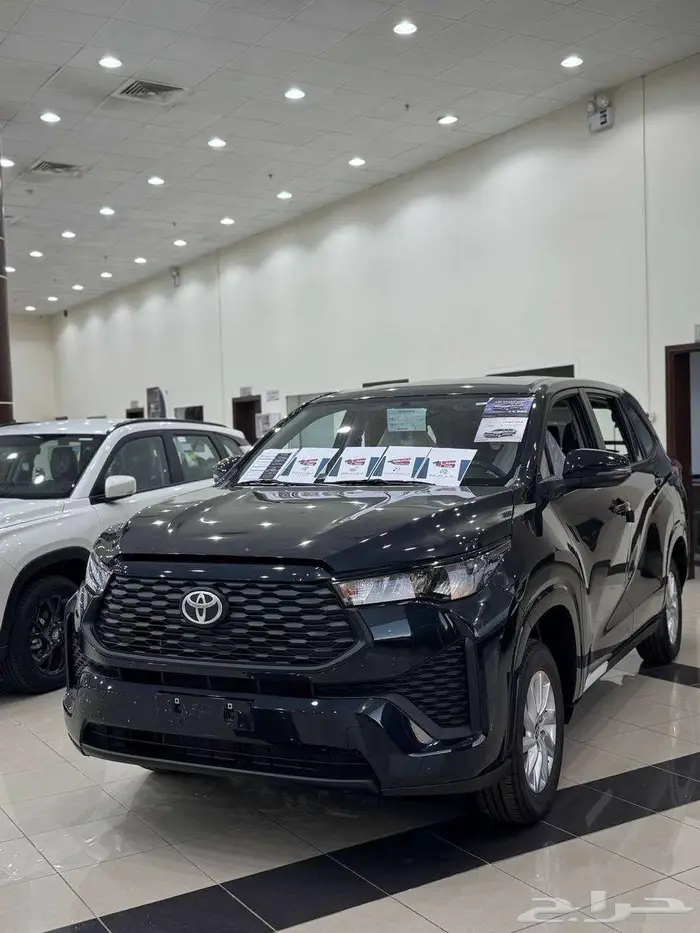 تويوتا انوفا GL بنزين 2024 0