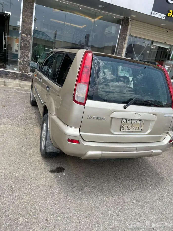نيسان اكس تريل 1