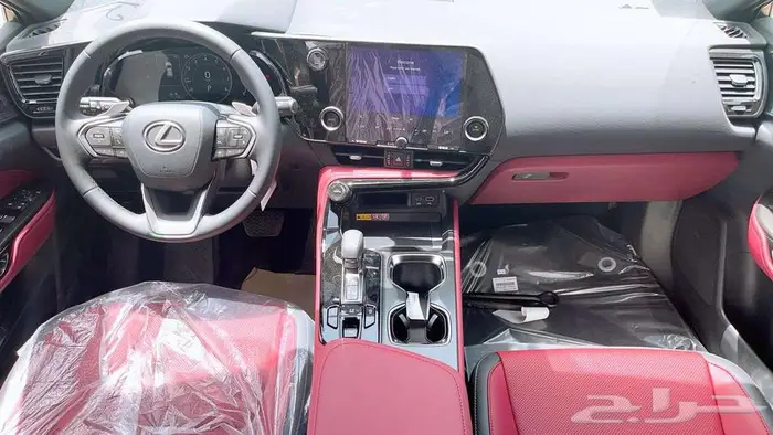 لكزس NX350 ستاندر بنزين 2025 4