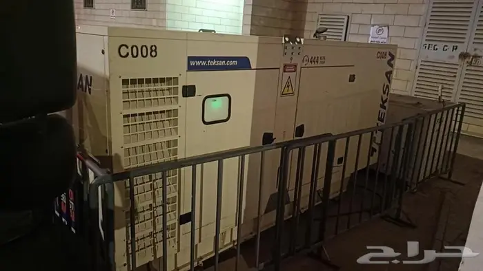 ايجار مولد كهرباء وتورلايت ولودبانك 3