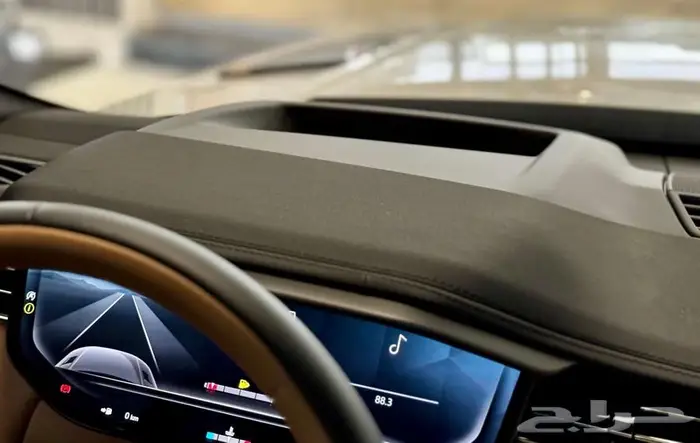 رينج روفر سبورت 6 سلندر 2024 فل كامل ضمان ناغي 5 سنوات 9