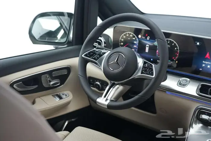 مرسيدس V 300 حصري موديل 2025 أصفار خليجي أسود بيج 7