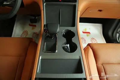 استمتع برحلة فاخرة مع روكس 01 6 مقاعد VIP 2025 14