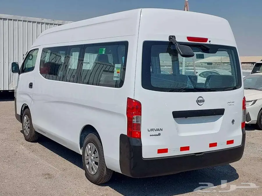 نيسان باص اورفان 13 راكب بنزين سقف عالي 2024 خليجي 1