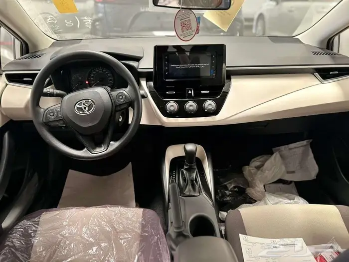 تويوتا كورولا مكينة 2.0 2025 معتمدين لدى اغلب البنوك 7