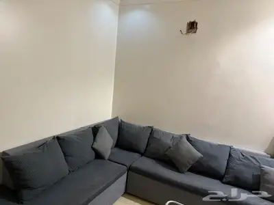 كنب و فرشه للبيع نضيف 1