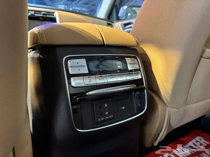 ام جي RX8 2023   استاندر عرض سفنز 4