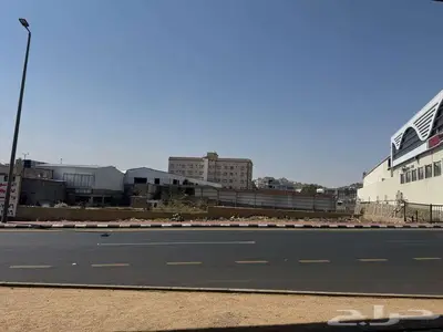 أرض تجارية للإيجار 0