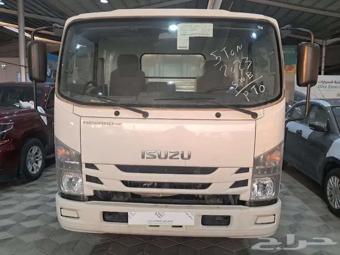 ايسوزو قلاب 5 طن 2023 0