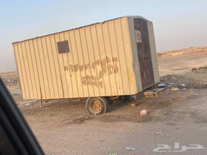 ثلاثه بكار واثنين قعدان وغرفه للبيع 2