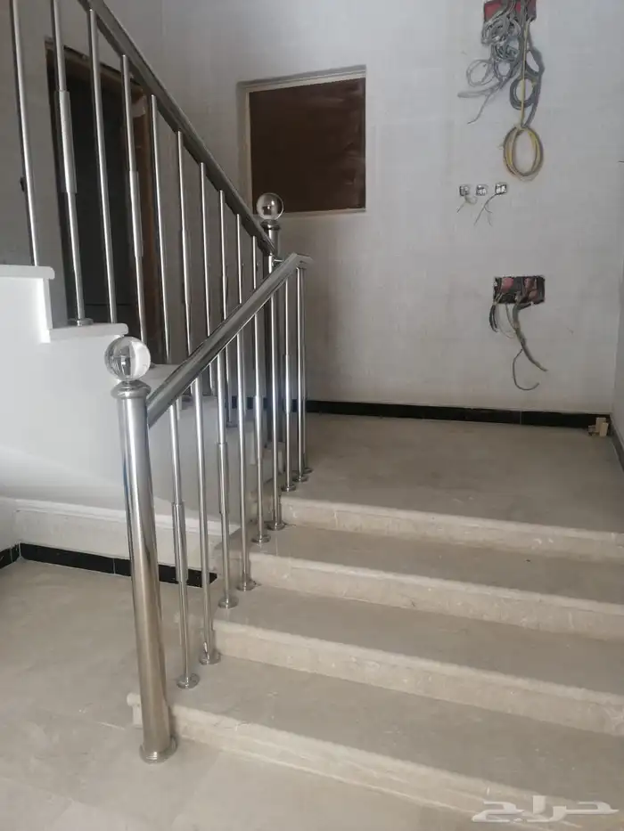 دربزين استيل حواجز مسابح مسكات جدار 3