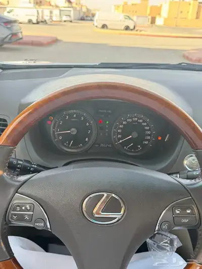 لكزس es350 2010 9