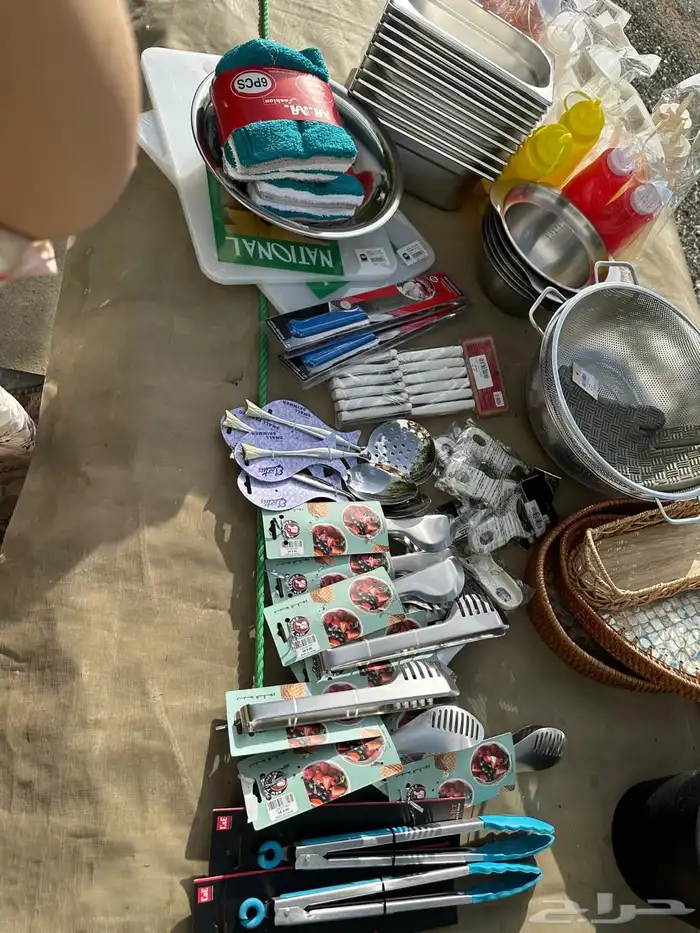 ادوات فود ترك ومطاعم ابها والنماص 7
