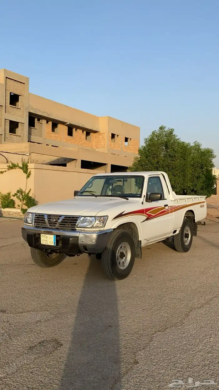 شاص نيسان 2002. (. تم البيع. ) 3