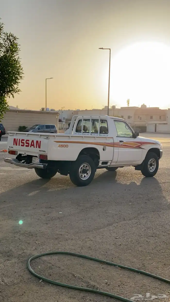 شاص نيسان 2002. (. تم البيع. ) 7