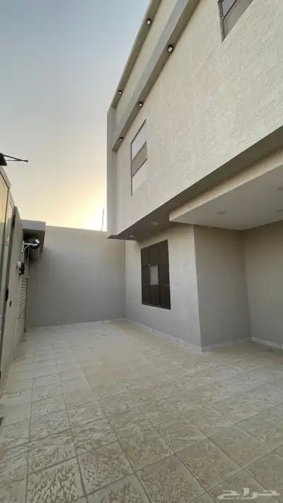 للبيع دور ارضي بحي القدس بسعر 650 الف 1