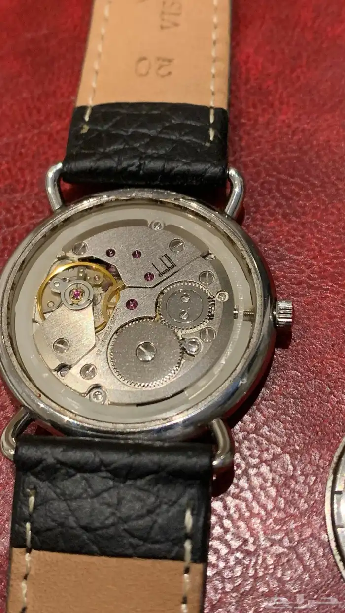 ساعة الفريد دنهل Alfred Dunhill سويسريه فنتج 8
