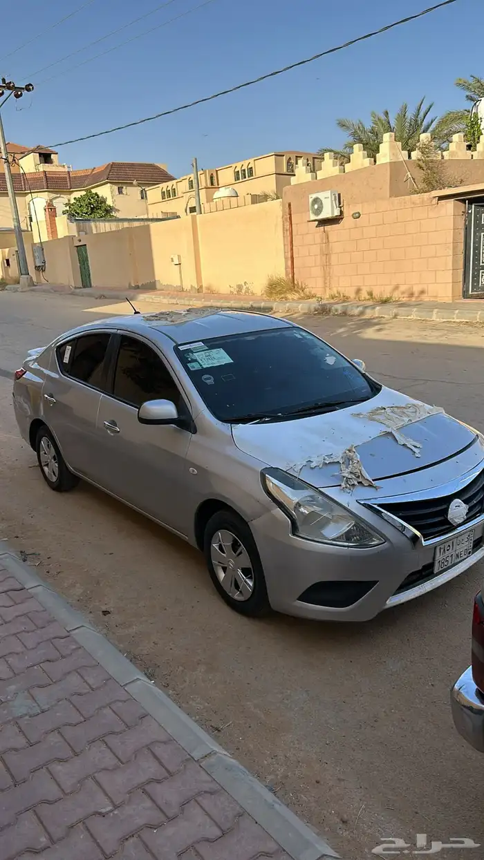 للبيع صني اللون فضي 1