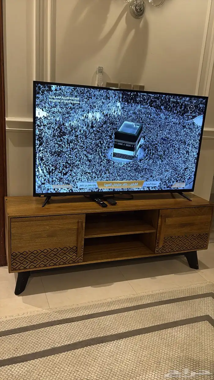 طاولات من هوم سنتر 0