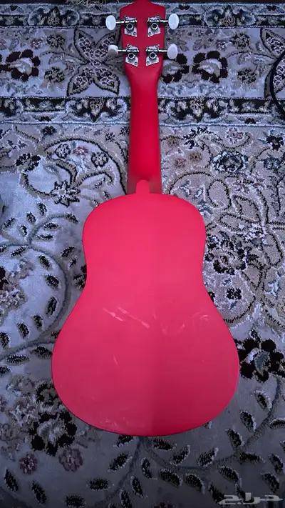 قيتار صغير 1