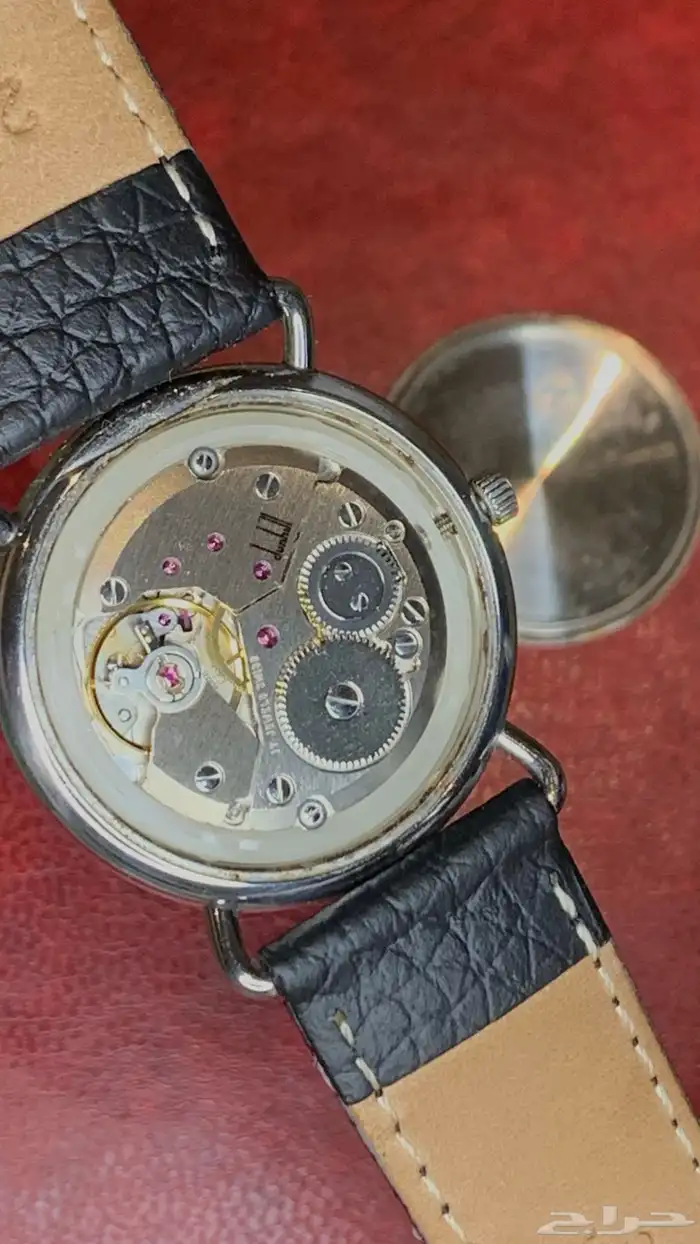 ساعة الفريد دنهل Alfred Dunhill سويسريه فنتج 9