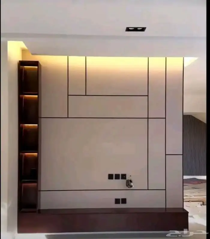 تفصيل غرف نوم وتركيب ديكورات خشبية والتنجيد ودهان الأبواب 11