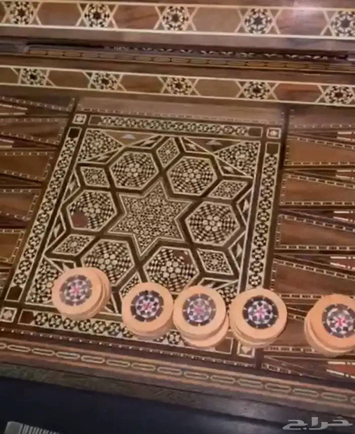 للبيع طاوله زهر موزاييك 0