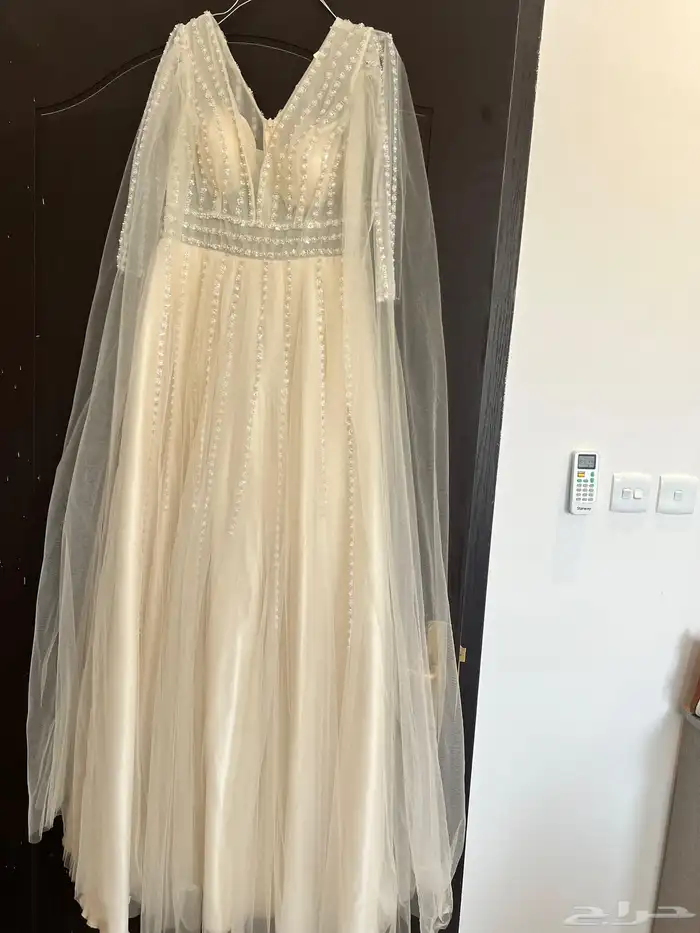 سعره 500 مقاس لارج ابي فيه 300 استخدام مره وحده منطقه الرياض 0