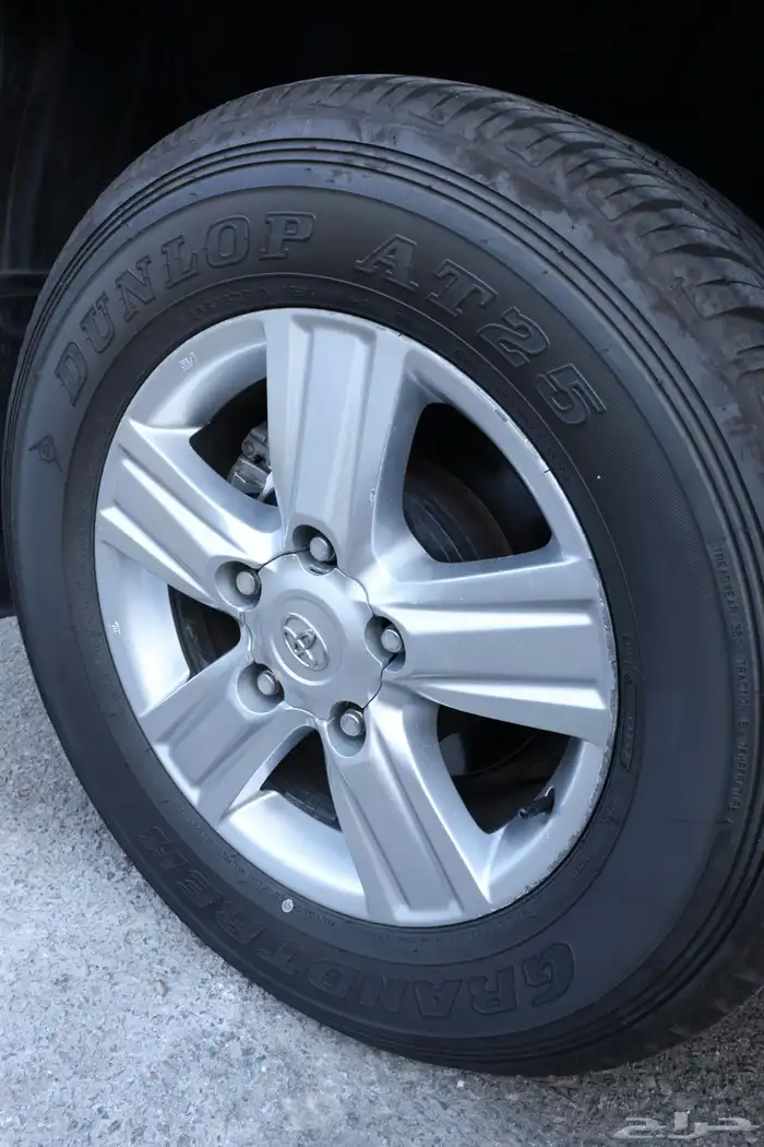 لاندكروزر 2013 V8 رقم 3 GXR تم البيع 21