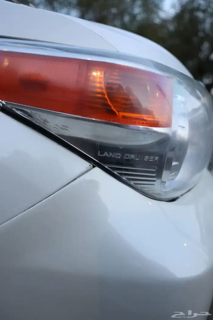 لاندكروزر 2013 V8 رقم 3 GXR تم البيع 13