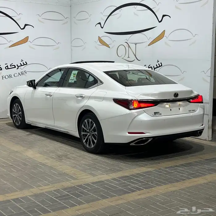 لكزس ES350 موديل 2025 10
