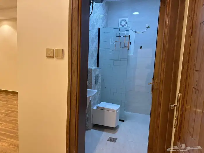 شقه للبيع عباره عن دور 22