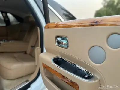 رولز رويس قوست 38