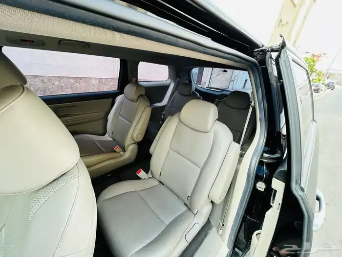 كيا كارنفال 2019 ديزل Kia Carnival 2019 Diesel 4
