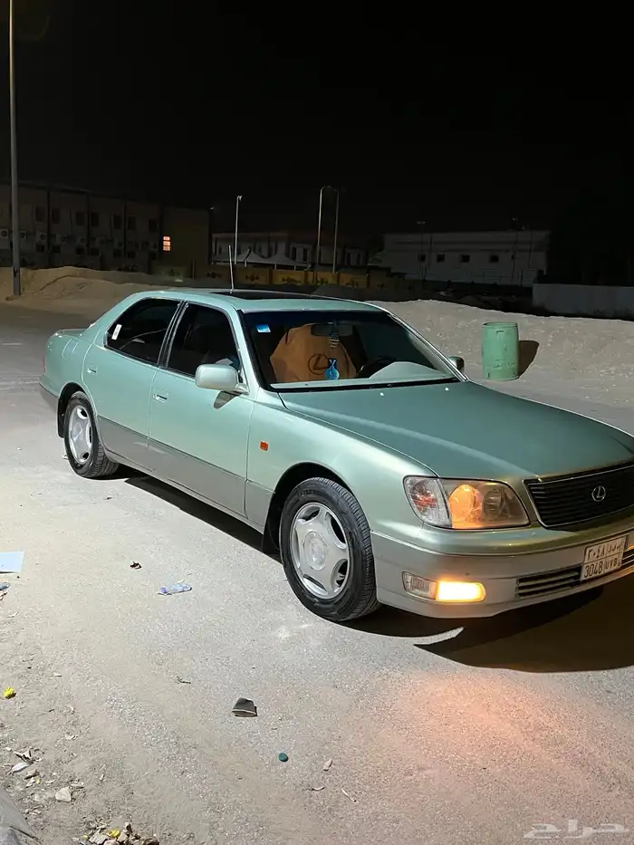للبيع لكزز 400 LS 1