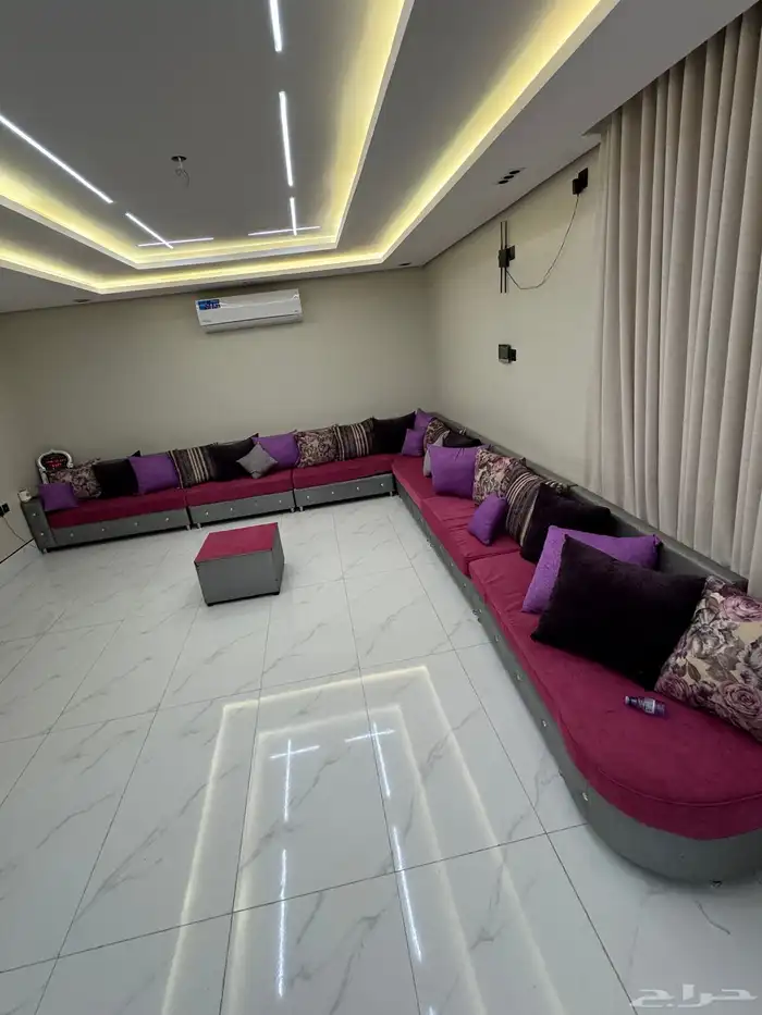 كنب 4في5 البيع نظيف جدا 2