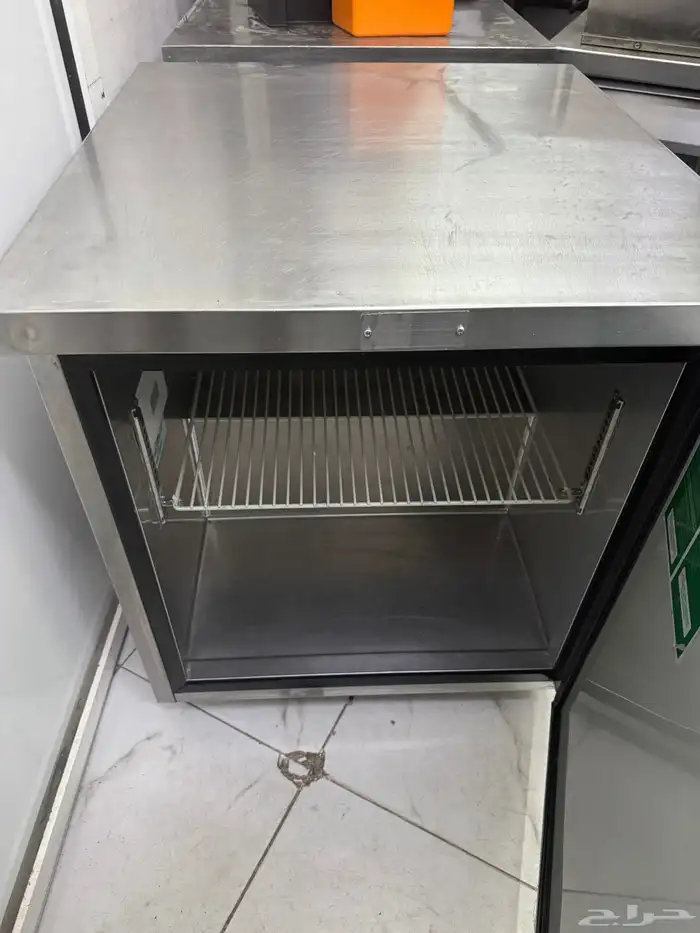 ثلاجة مطعم 10